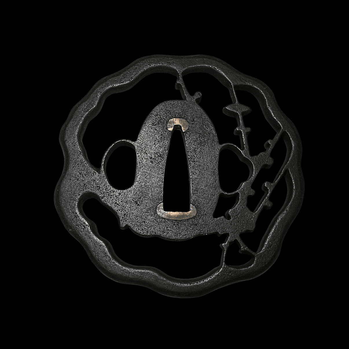 Ume ni Shukuchō Sukashi Tsuba with Sekigane 梅樹宿鳥透鐔 | TangGu Sword 2026